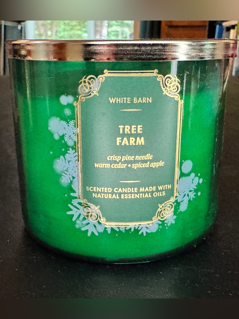 BATH & BODY WORKS WHITE BARN 3-WICK SCENTED TREE FARM 14.5 OZ NEW